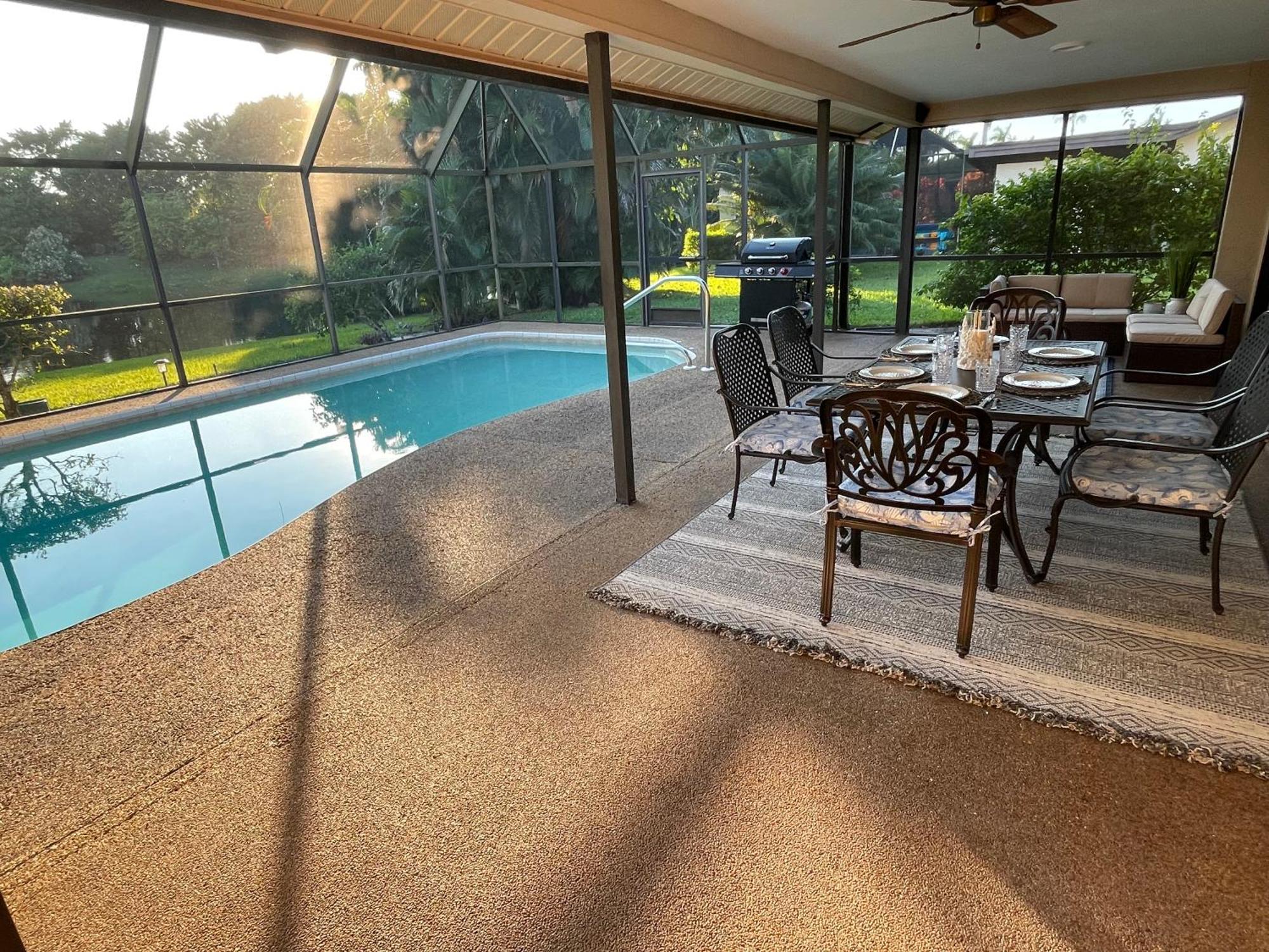 Pool Home With A New Sparkling Pool, Close To Beach, Lovely Lake View Нейплс Экстерьер фото