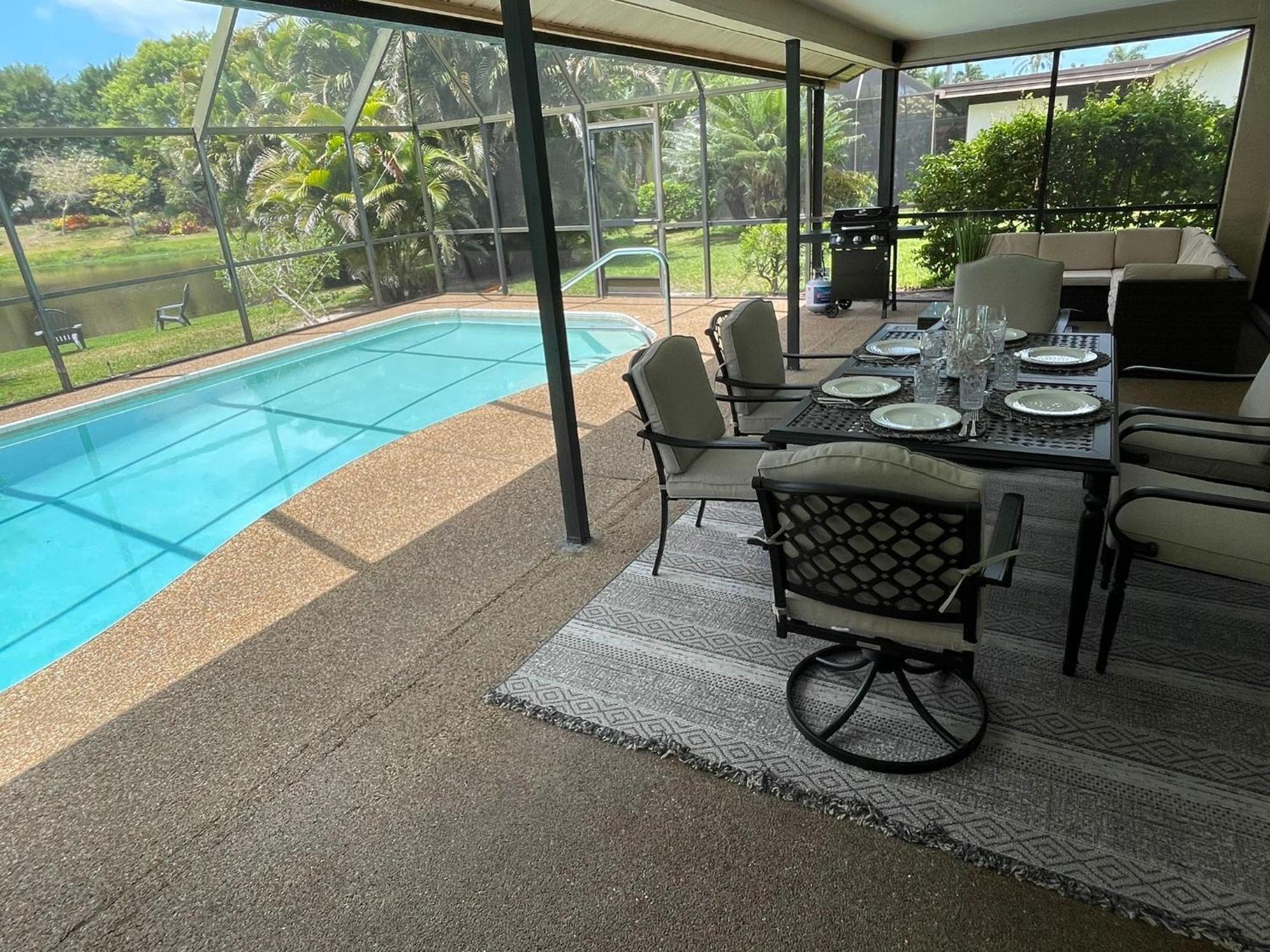 Pool Home With A New Sparkling Pool, Close To Beach, Lovely Lake View Нейплс Экстерьер фото